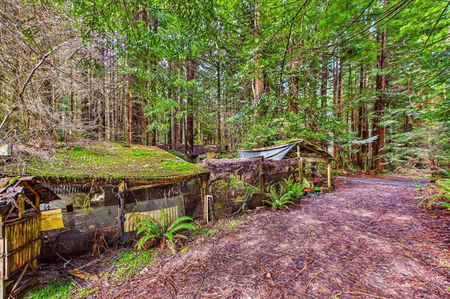 4024 Old Railroad Grade Road, Fieldbrook, CA 95519