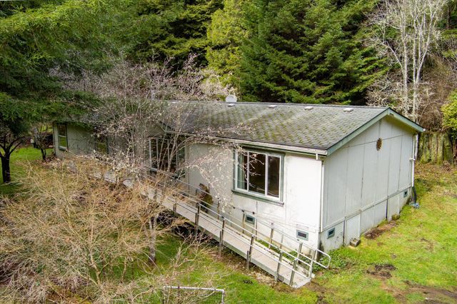 4024 Old Railroad Grade Road, Fieldbrook, CA 95519