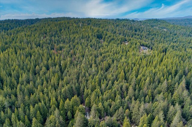 4024 Old Railroad Grade Road, Fieldbrook, CA 95519