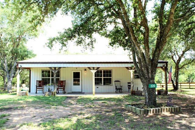 220 Crooked Creek, Sheridan, TX 77475