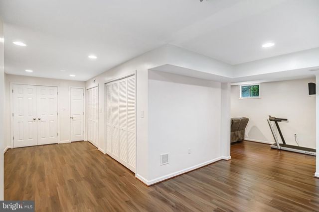 13378 POINT RIDER LN, Herndon, VA 20171