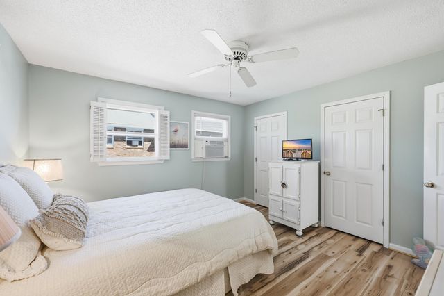 705 26th Ave S Apt H, North Myrtle Beach, SC 29582