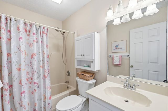 705 26th Ave S Apt H, North Myrtle Beach, SC 29582