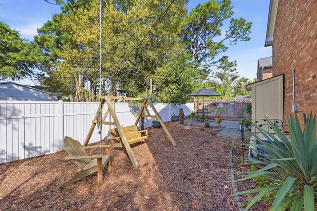 705 26th Ave S Apt H, North Myrtle Beach, SC 29582