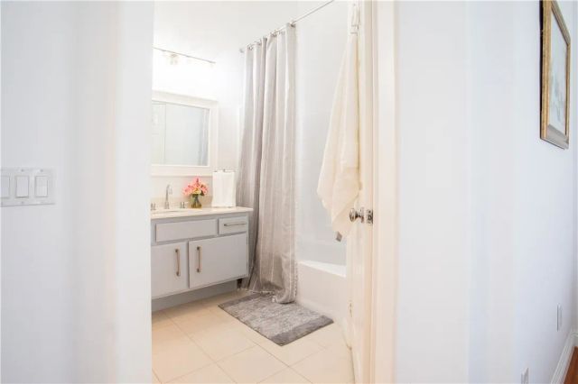 210 California Court, Mission Viejo, CA 92692