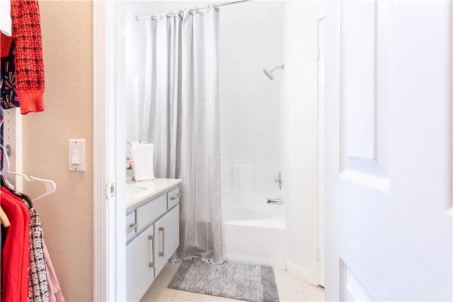 210 California Court, Mission Viejo, CA 92692