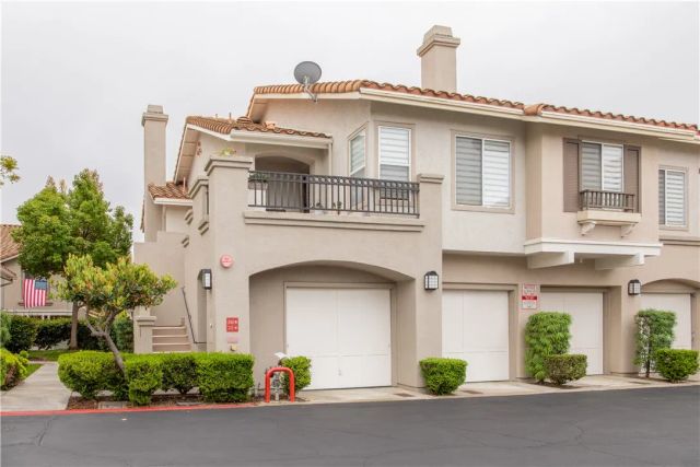 210 California Court, Mission Viejo, CA 92692