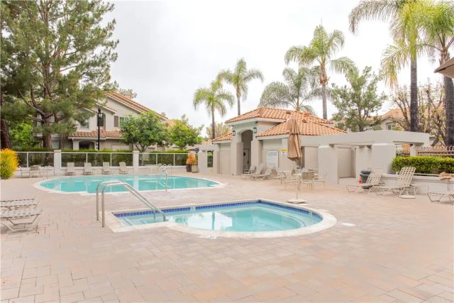 210 California Court, Mission Viejo, CA 92692