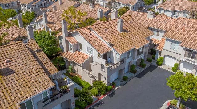 210 California Court, Mission Viejo, CA 92692