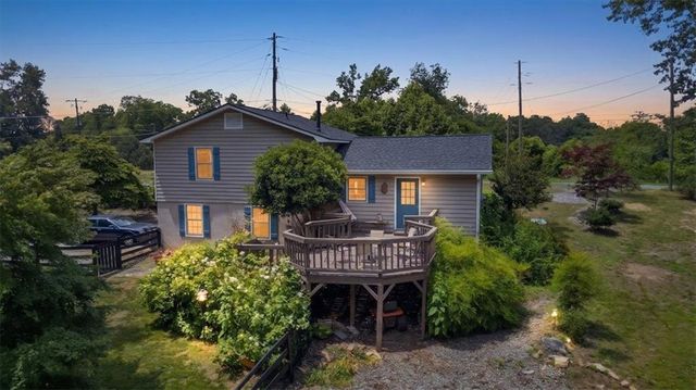 129 Oak Forest Drive, Canton, GA 30115
