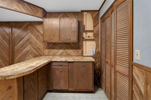 129 Oak Forest Drive, Canton, GA 30115
