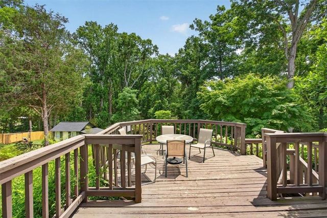 129 Oak Forest Drive, Canton, GA 30115