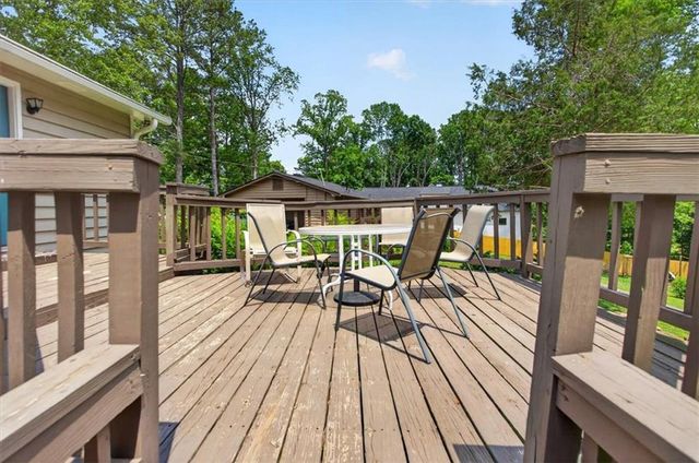 129 Oak Forest Drive, Canton, GA 30115