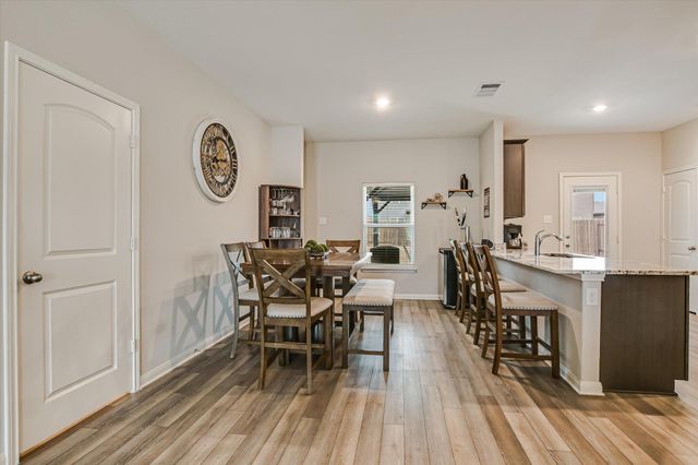 126 Star Spangled DR, Liberty Hill, TX 78642