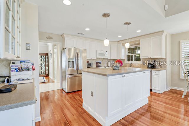 6 Country Club Ct, Hilton Head Island, SC 29926