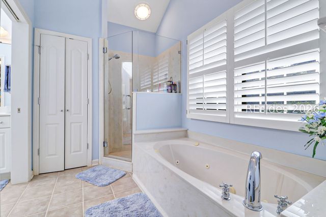 6 Country Club Ct, Hilton Head Island, SC 29926