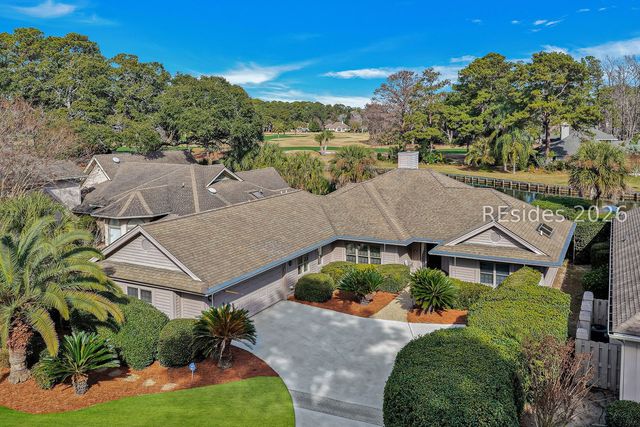 6 Country Club Ct, Hilton Head Island, SC 29926