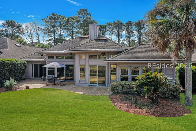 6 Country Club Ct, Hilton Head Island, SC 29926