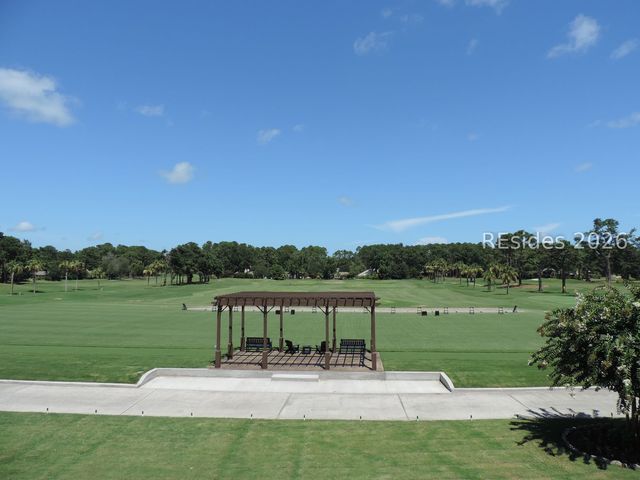 6 Country Club Ct, Hilton Head Island, SC 29926