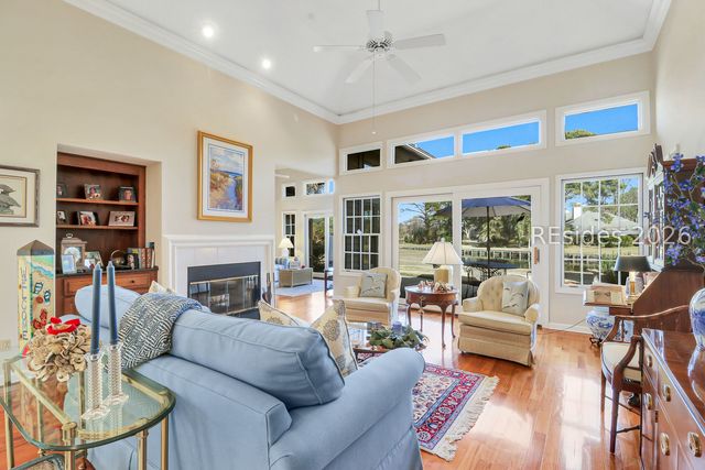 6 Country Club Ct, Hilton Head Island, SC 29926
