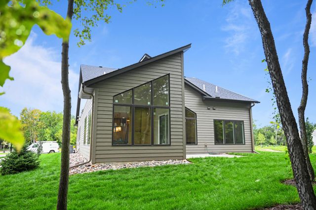 600 Kraewood Drive, Northfield, MN 55057