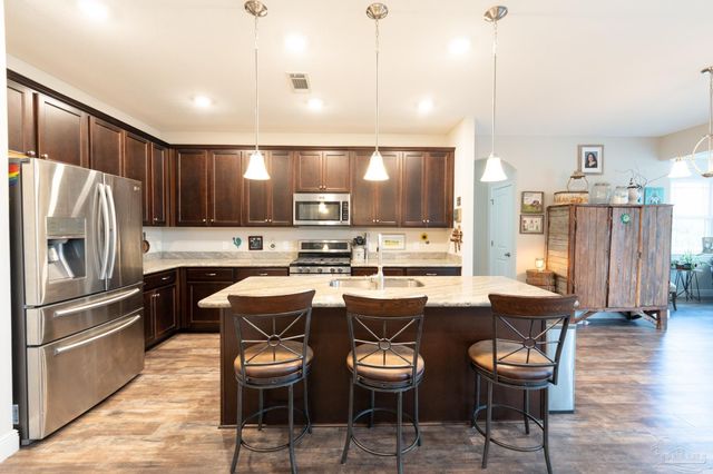 6091 Basswood Blvd, Pensacola, FL 32526