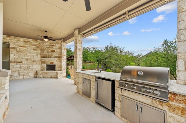 9733 Avion CV, Dripping Springs, TX 78620