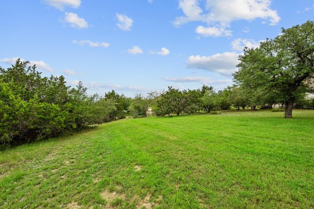 9733 Avion CV, Dripping Springs, TX 78620