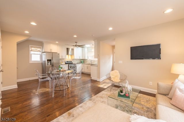 136 Union Ave, Maplewood Twp., NJ 07040