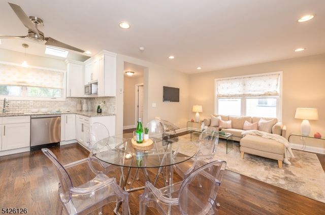 136 Union Ave, Maplewood Twp., NJ 07040