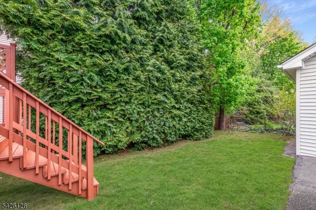 136 Union Ave, Maplewood Twp., NJ 07040