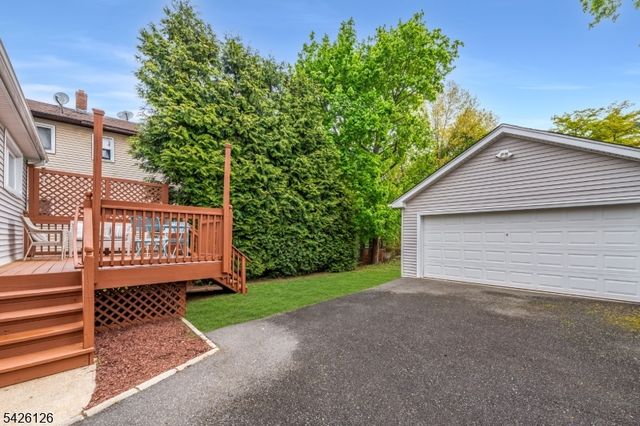 136 Union Ave, Maplewood Twp., NJ 07040