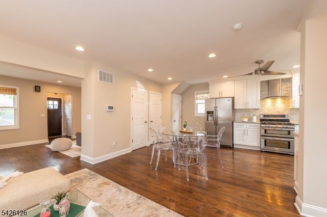 136 Union Ave, Maplewood Twp., NJ 07040