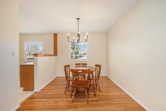 1234 N Oakwood Street, Griffith, IN 46319