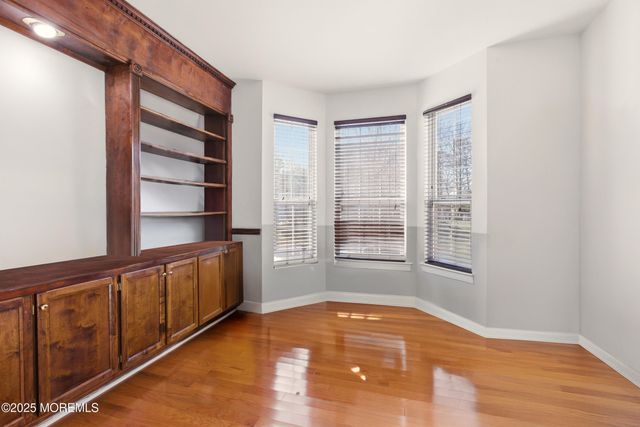 26 Tuscany Drive, Jackson, NJ 08527