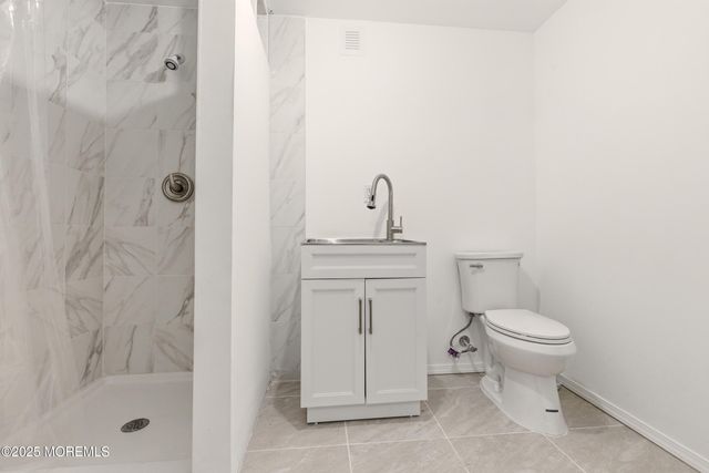 26 Tuscany Drive, Jackson, NJ 08527