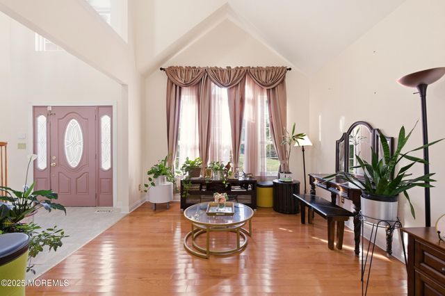 26 Tuscany Drive, Jackson, NJ 08527