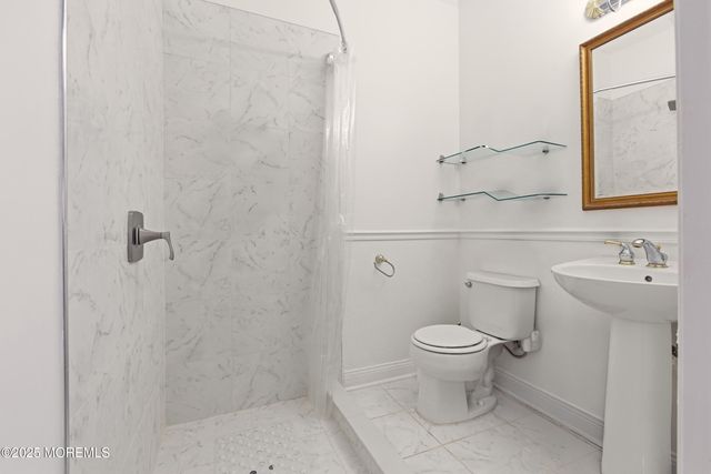 26 Tuscany Drive, Jackson, NJ 08527