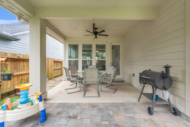 118 Wild Wisteria Lane, Montgomery, TX 77316