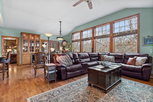 12322 Coffee Trail, Rosemount, MN 55068