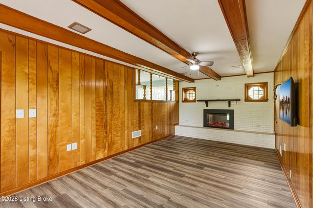 6109 Pendleton Rd, Louisville, KY 40272