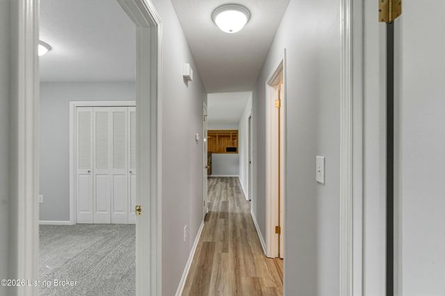 6109 Pendleton Rd, Louisville, KY 40272