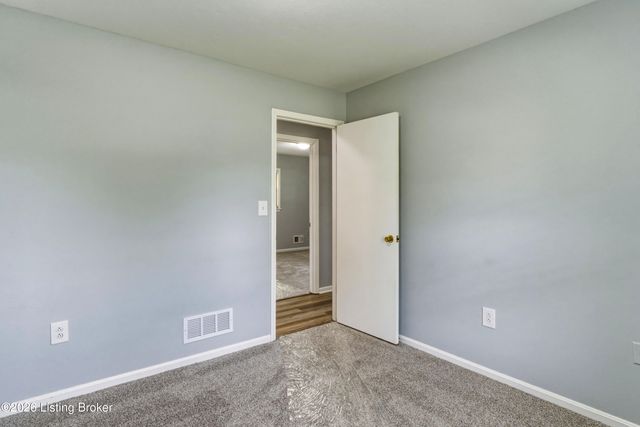 6109 Pendleton Rd, Louisville, KY 40272