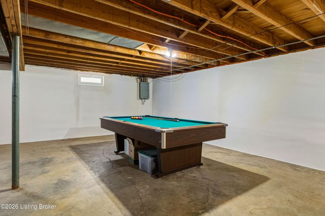 6109 Pendleton Rd, Louisville, KY 40272