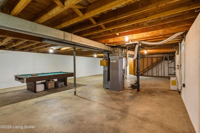 6109 Pendleton Rd, Louisville, KY 40272