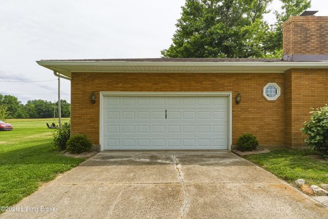 6109 Pendleton Rd, Louisville, KY 40272