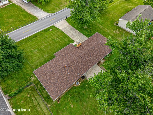 6109 Pendleton Rd, Louisville, KY 40272