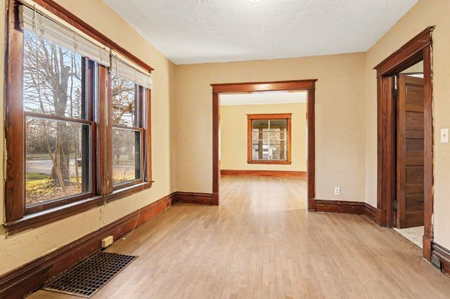 410 W Paterson Street, Kalamazoo City, MI 49007