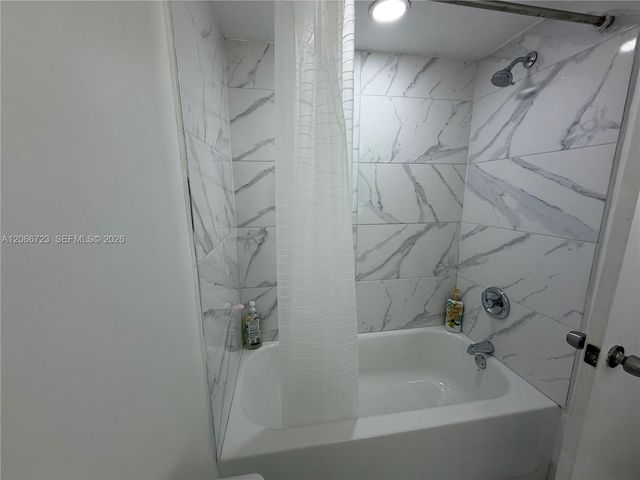 18031 Biscayne Boulevard 601, Aventura, FL 33160