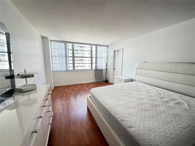 18031 Biscayne Boulevard 601, Aventura, FL 33160